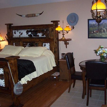 Alling House Bed And Breakfast Ориндж-Сити Номер фото
